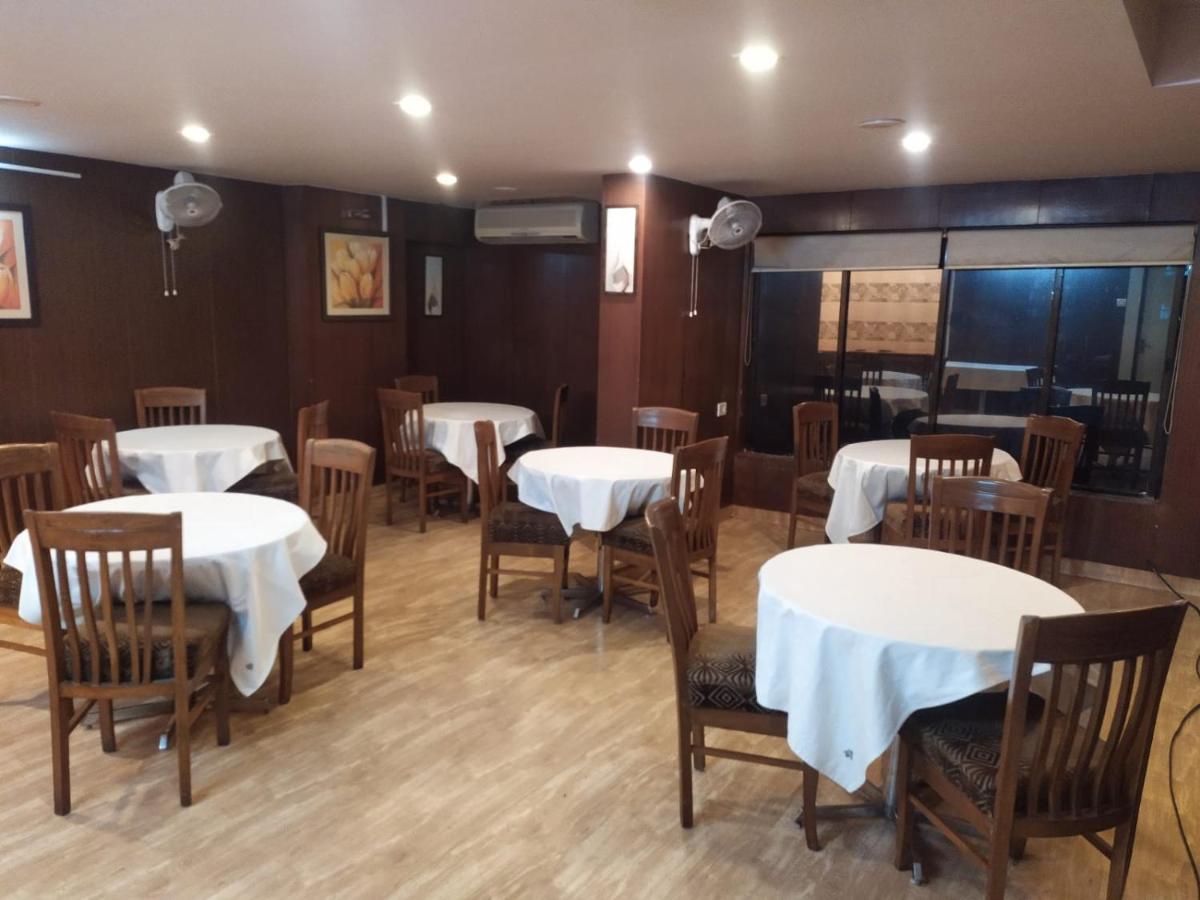 Tuliip Residency Hotel Bombay Eksteriør billede